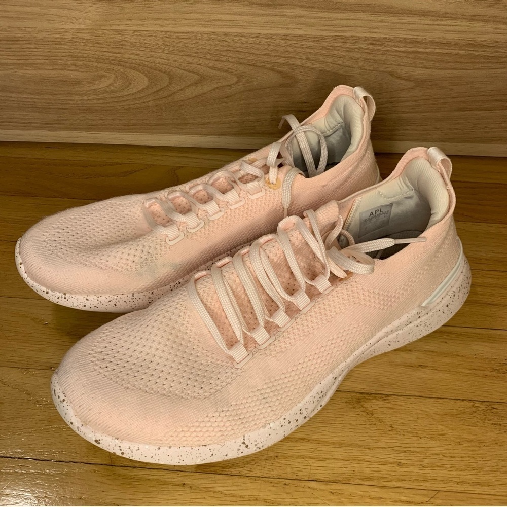 APL Athletic Propulsion Labs Techloom Breeze Sneakers in Pink - Size 10.5